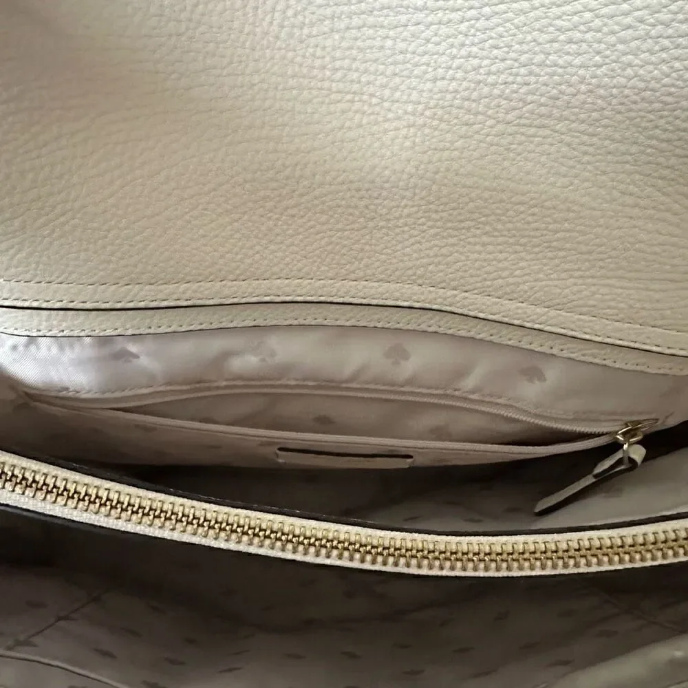 Kate Spade Naomi Tote in Pebbled Leather Soft Limestone Off White